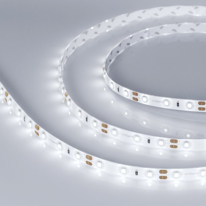 Светодиодная влагозащищенная лента Arlight 7,2W/m 60LED/m 2835SMD холодный белый 5M 020517(2)