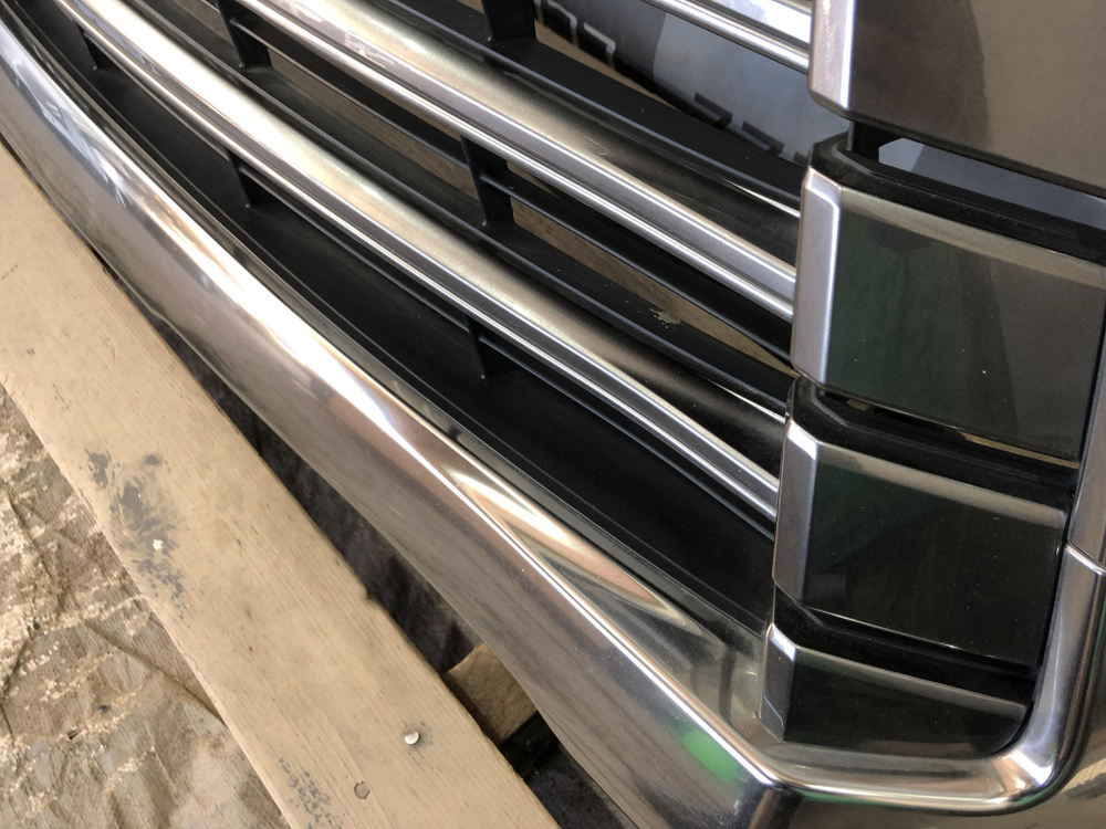 Решетка радиатора Lexus LX 3 (LX 570) 15-21 Б/У Оригинал 5311160B30