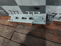 Кронштейн радиатора левый Chery Tiggo 4 / 7 / 8 Pro Б/У Оригинал T155300610DY