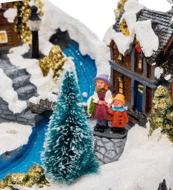 XM-704 Музыкальная новогодняя миниатюра с подсветкой