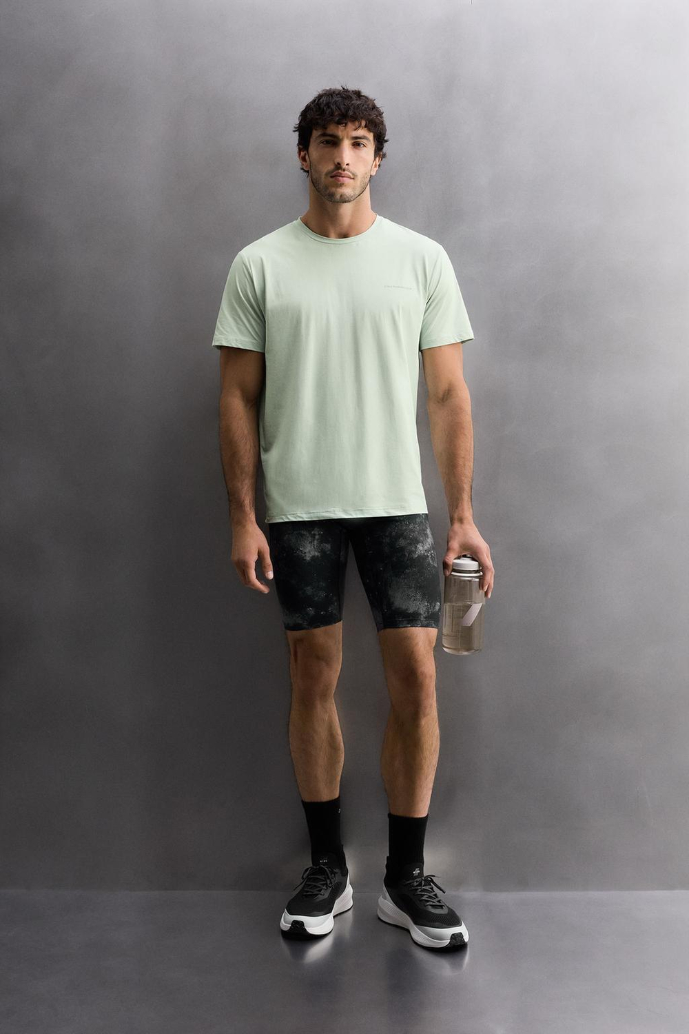 ZARA ФУТБОЛКА КОЛОР-БЛОК, ГОЛУБОЙ