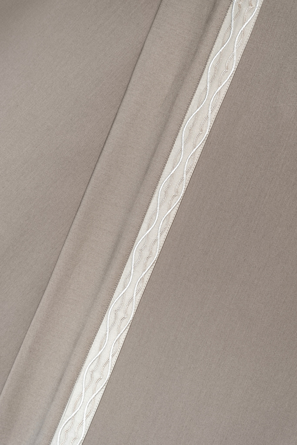 Постельное белье 2 спальное евро Сlaire Batiste Loire Diamante Riccio коричневое