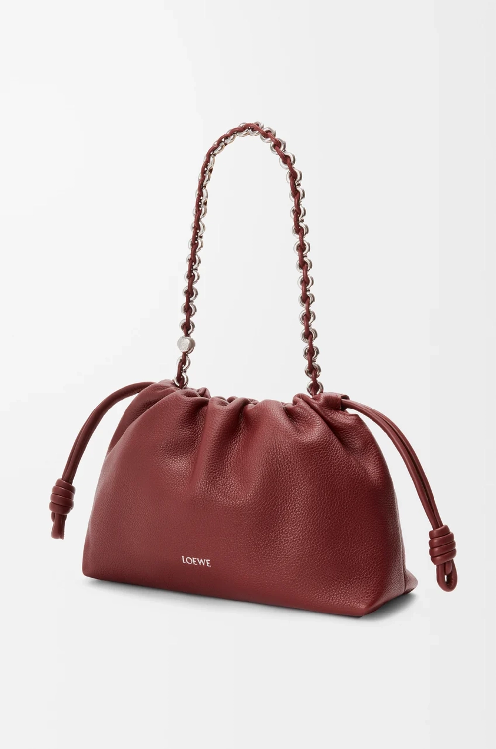 Loewe Сумка Flamenco среднего размера из зернистой телячьей кожи, красное дерево