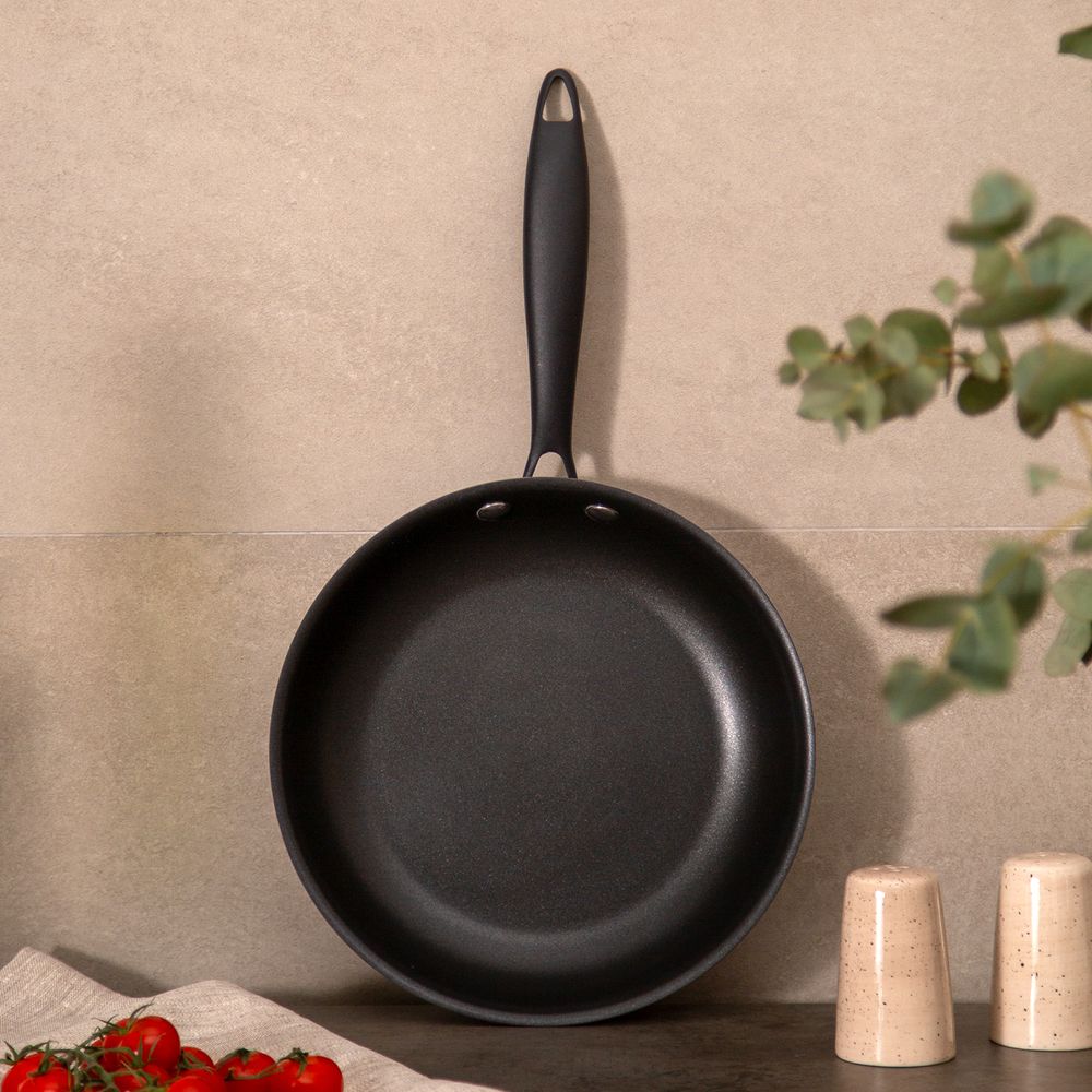 СКОВОРОДА C АНТИПРИГАРНЫМ ПОКРЫТИЕМ "IRON CHEF" AGNESS 22*4.4CM ТЕХНОЛОГИЯ 3-PLY, НЕРЖ.СТАЛЬ 18/10