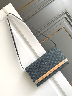 Goyard Monte-Carlo PM Clutch