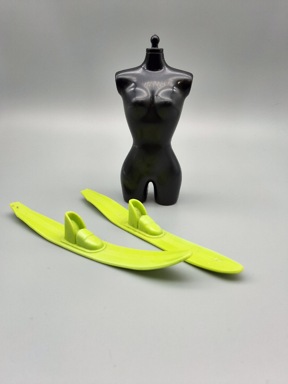 Обувь для куклы Барби винтаж лыжи 0696