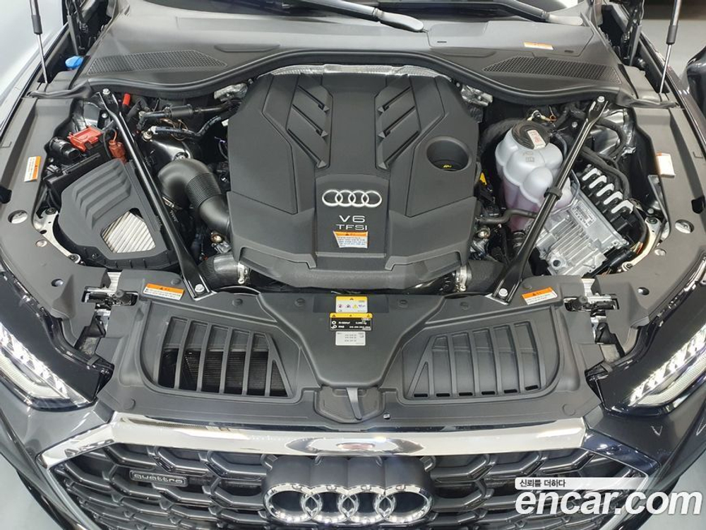 Audi A8 (D5) 55 TFSI Quattro LWB (12.2022)