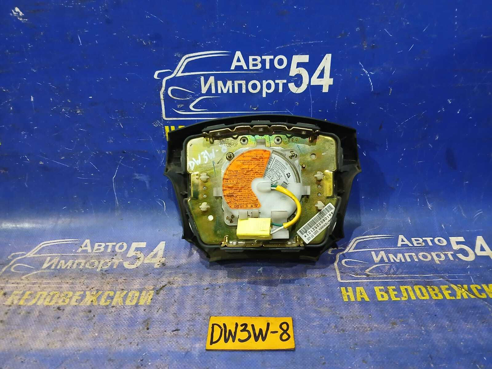 Подушка безопасности водительская MAZDA DEMIO 1998