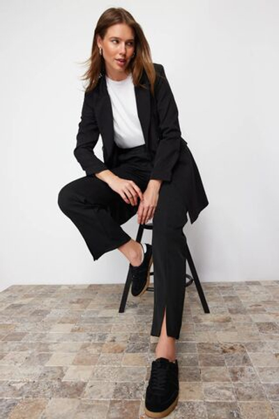 Черные тканые брюки с прорезями на высокой талии и карманами TCTSS22PL0367