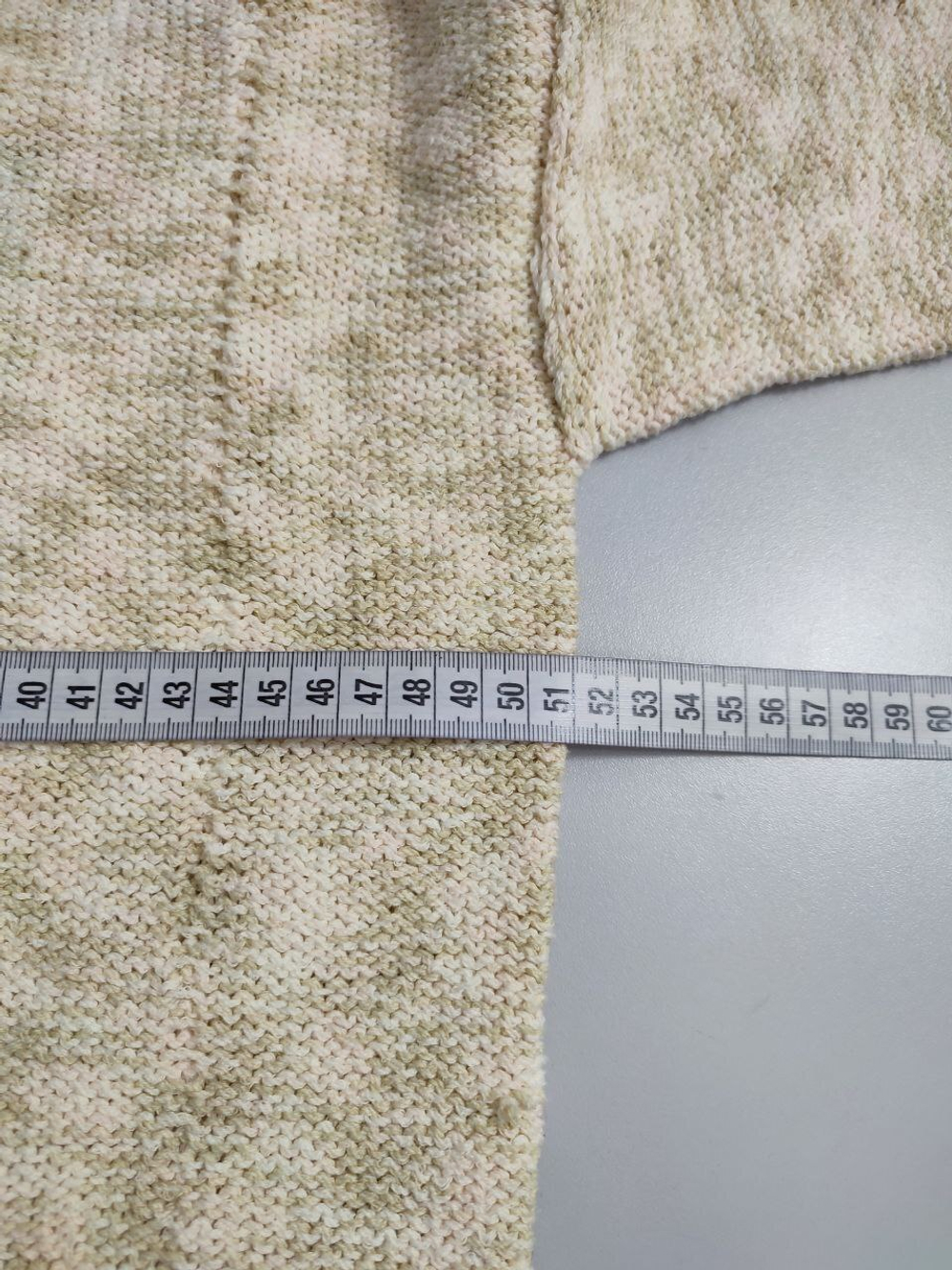 Джемпер светлый базовый 46 размер