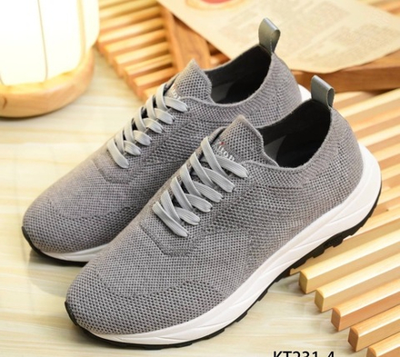 Кроссовки Kiton