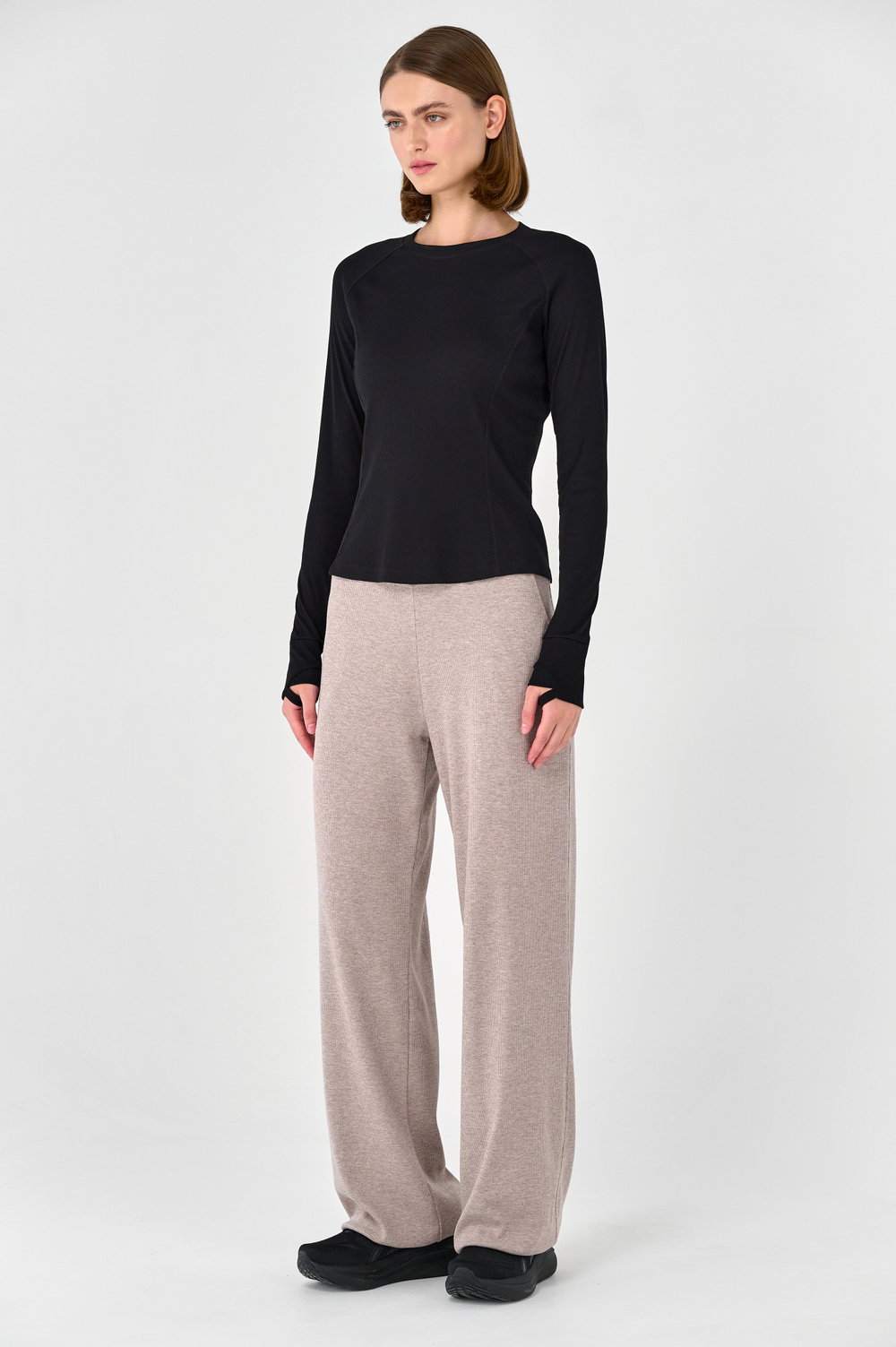 Лонгслив приталенный с рельефом