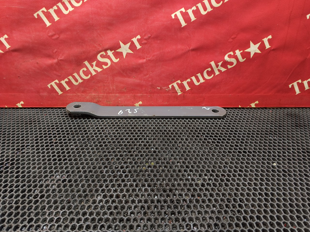 Стойка переднего стабилизатора