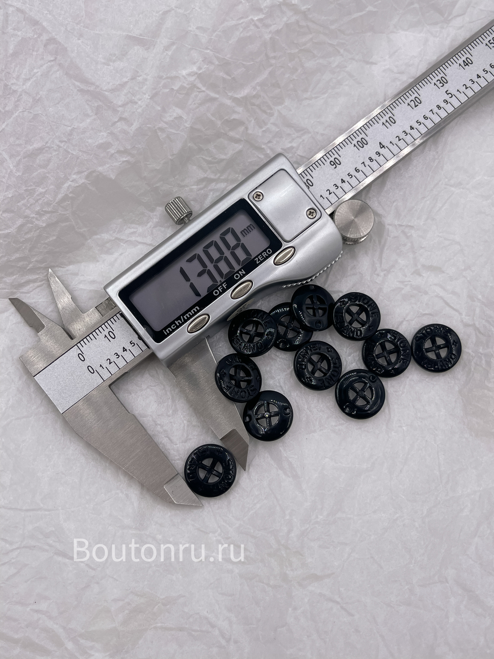 Пуговицы на прокол черные SI (Стоун Ай.)