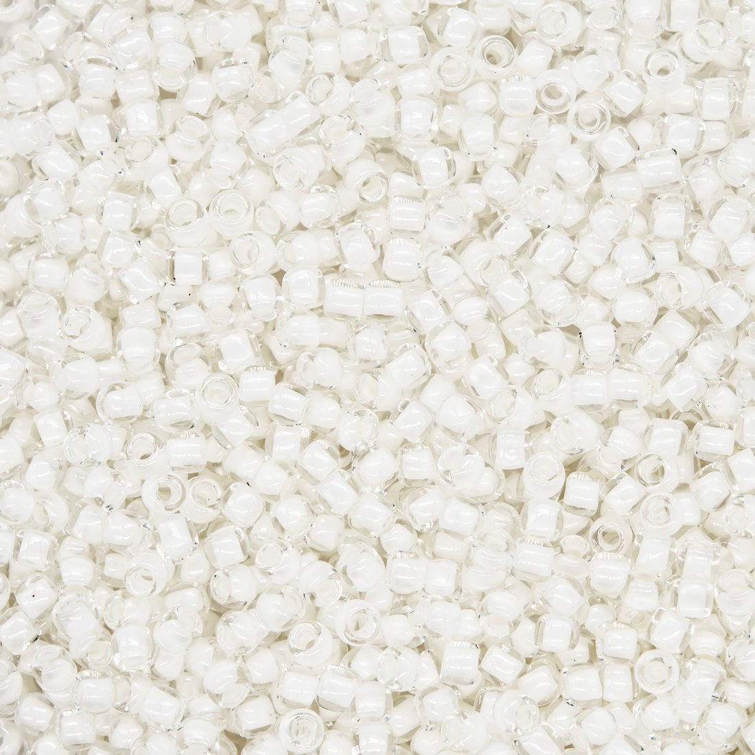 Японский бисер TOHO Round 11/0 (№981), окрашенный изнутри прозрачный