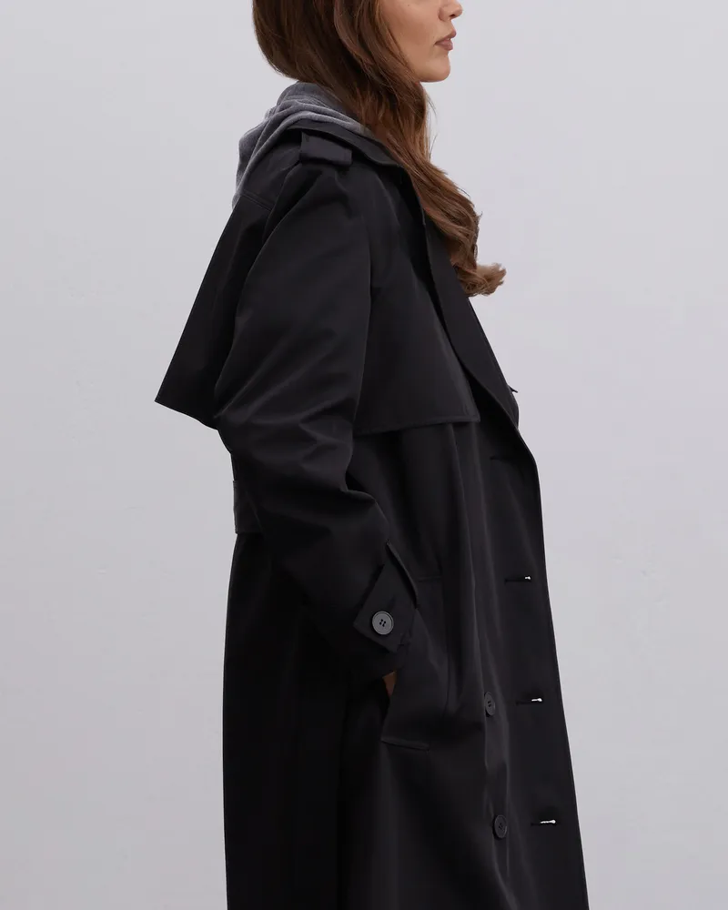 Черный тренч их хлопка с поясом