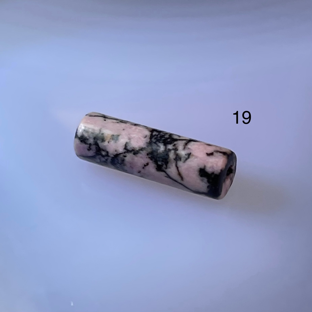52340 Родонит Бусина 4*13мм США-11