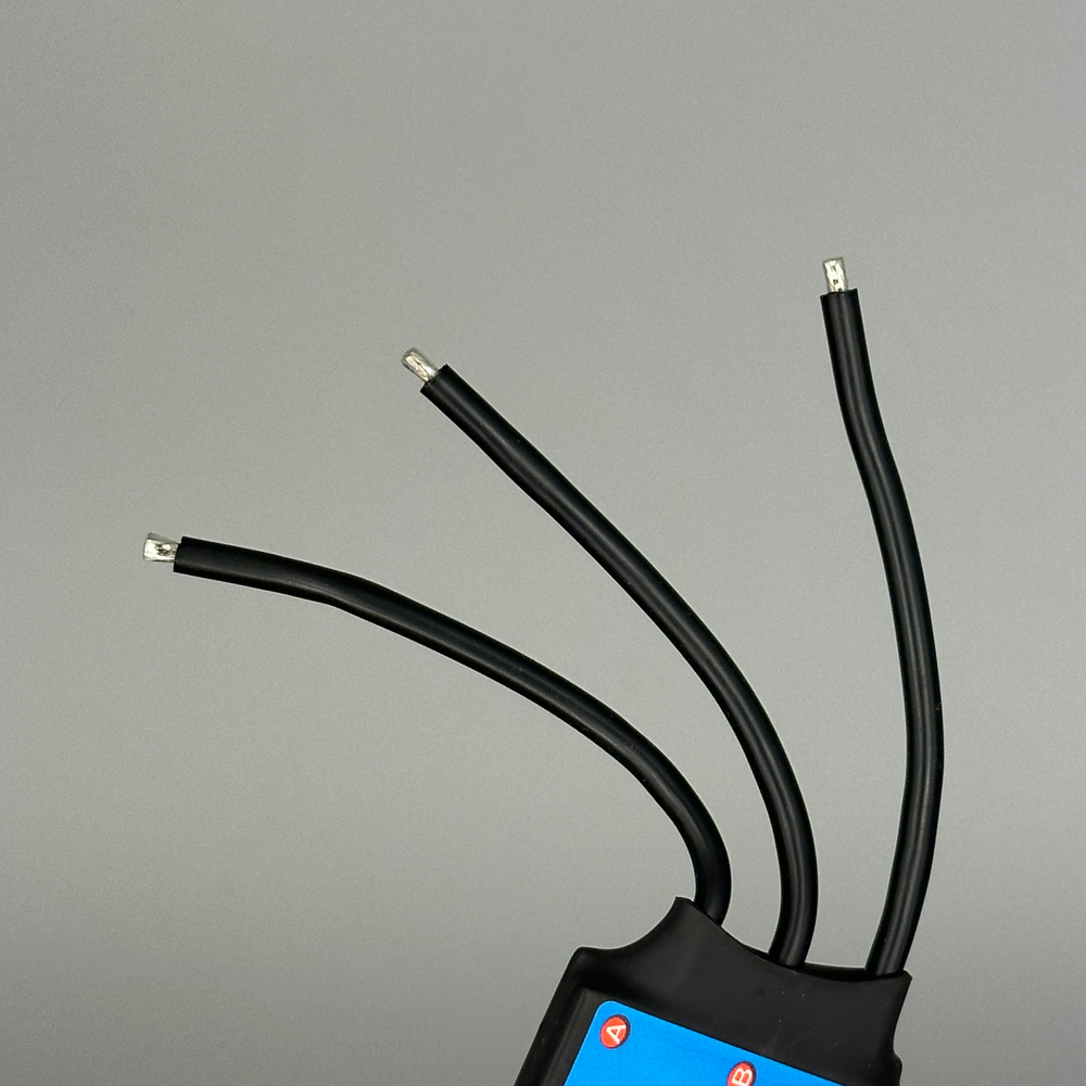 Регулятор скорости Bidirectional 60A 2-6s UBEC 5A 5V