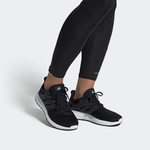 Кроссовки adidas Ultimashow