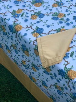 Скатерть 180x270 и 12 салфеток Palombella Lillie золотые