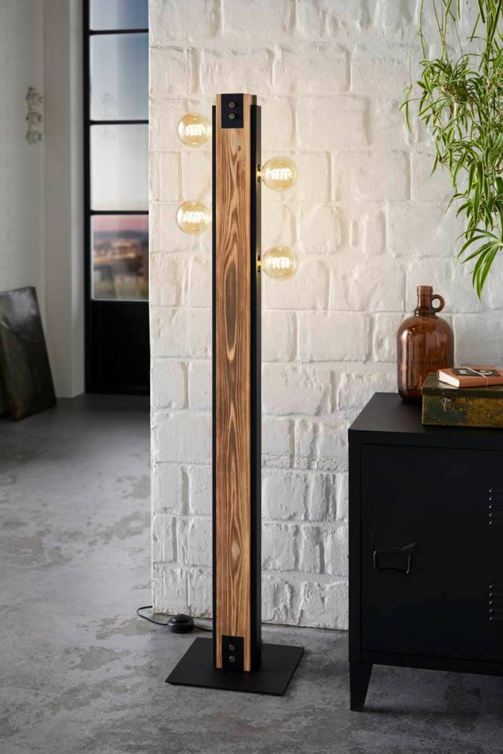 Торшер Eglo LAYHAM 43471