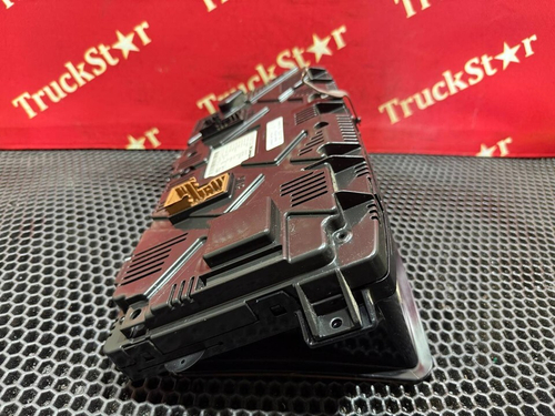 Панель приборов