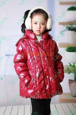 Пуховик детский однотонный с капюшоном
