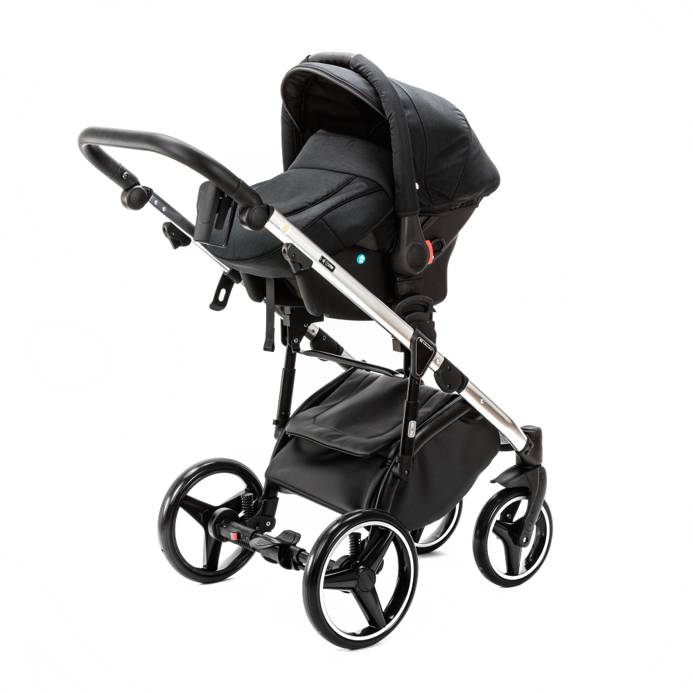 Детская универсальная коляска Adamex Cortina Special Edition CT-401 3в1 (Черная ткань)