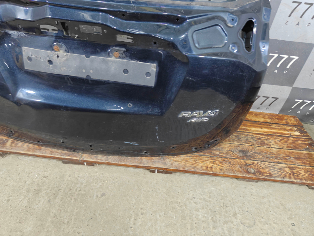 Крышка багажника Toyota RAV4 IV (XA40) 15-19 Б/У Оригинал 670050R270