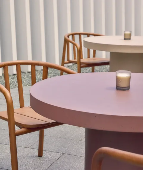 Aiguablava Круглый стол из терракотового цемента Ø90 см