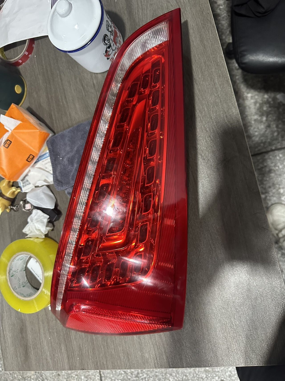 Задний фонарь Audi Q5L/Q3/Q5/Q7 оригинал