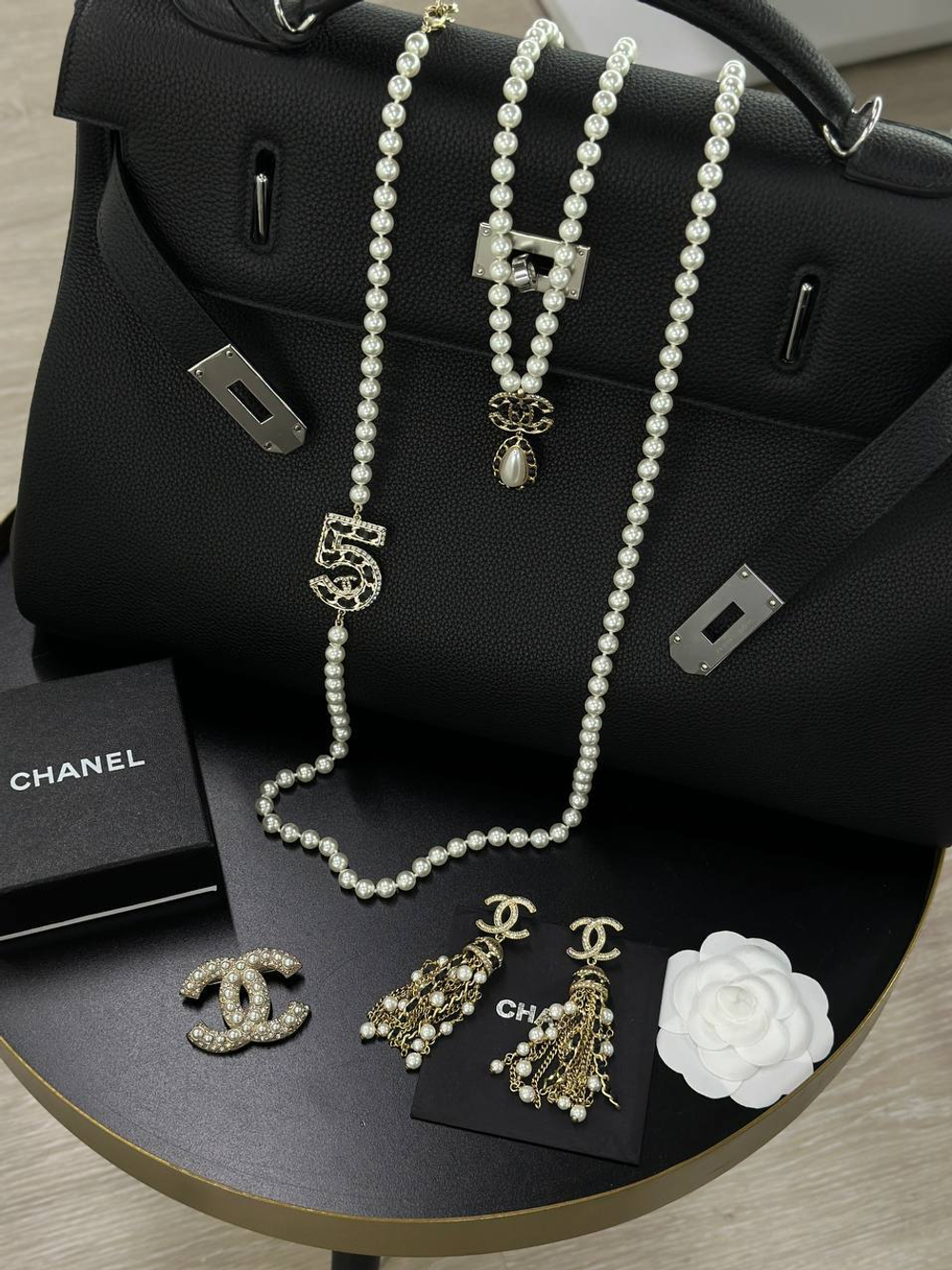 Бусы CHANEL