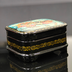 Шкатулка малая "Тройка" (Ручная роспись Палех)