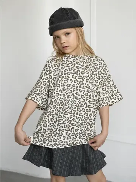 Леопардовая футболка для девочки летняя