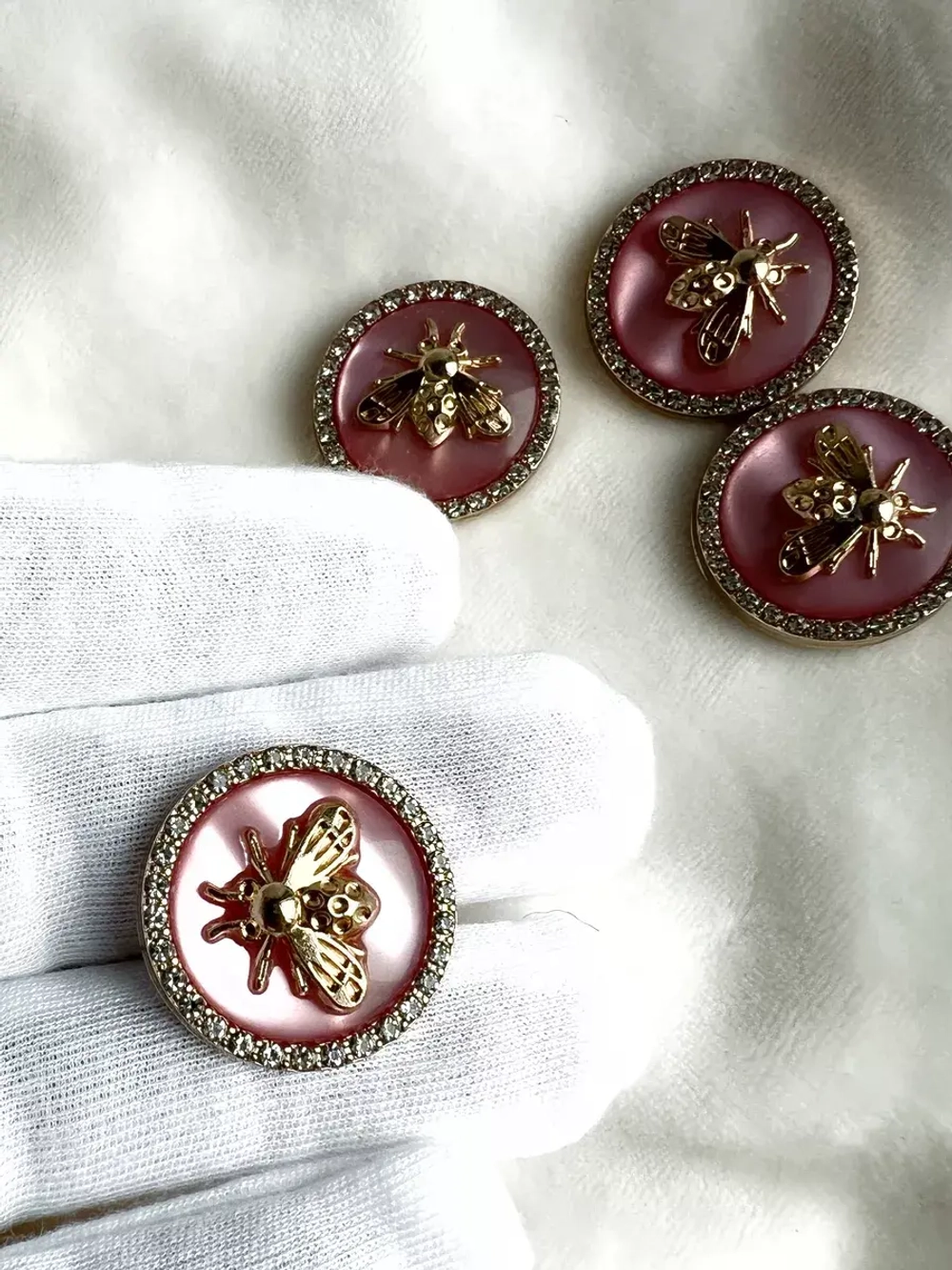 Декоративные металлические пуговицы Жуки-Пчела