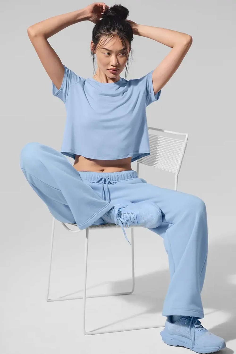 Alo yoga Футболка с короткими рукавами, светло-голубой