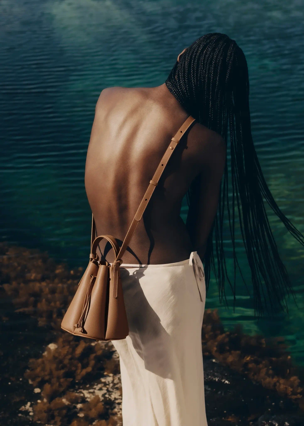 POLENE СУМКА NUMERO HUIT MINI, ЦВЕТ ВЕРБЛЮЖЬЕЙ ШЕРСТИ