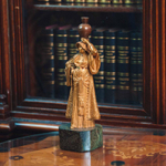 Кабинетная скульптура «Восточная женщина с кувшином»