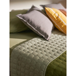 Покрывало стеганое solid dots оливкового цвета из коллекции essential, 230х250 см