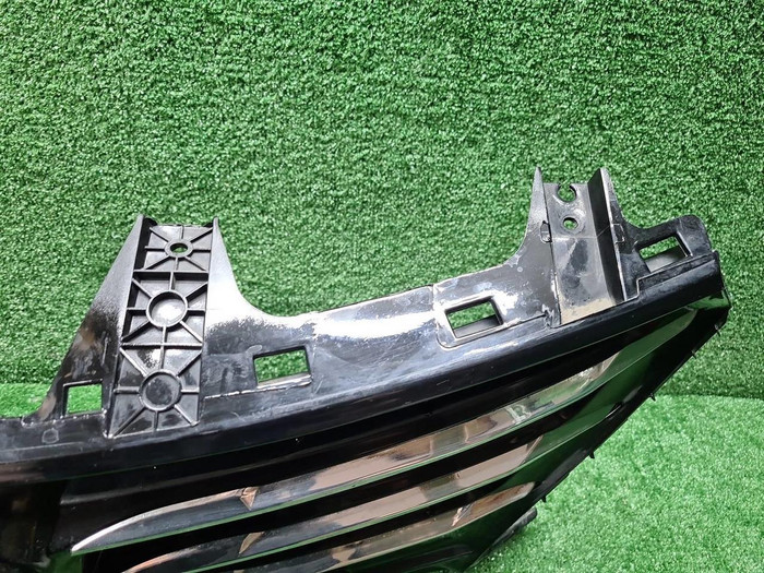 Решетка радиатора Changan Alsvin (2018-н.в.)