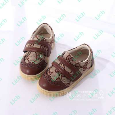 Туфли на застежке-липучке с принтом и однотоными вставками