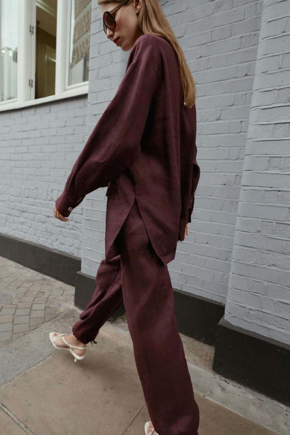 ZARA ДЛИННЫЙ ЛЬНЯНОЙ БЛЕЙЗЕР, БАКЛАЖАННЫЙ