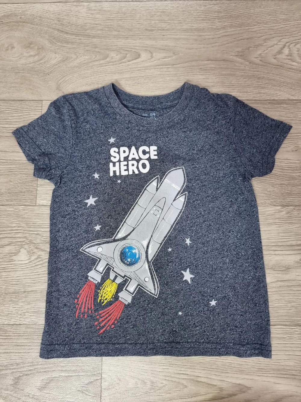 Детская футболка GEE JAY "Space Hero" с ракетой, рост 104 см (2-4 года)