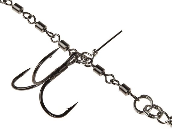 Остнаска стал. Lucky John STINGER POWER CHAIN 3,5+8,0cm, оснащ. тройниками №03/0+№3/0 1шт.