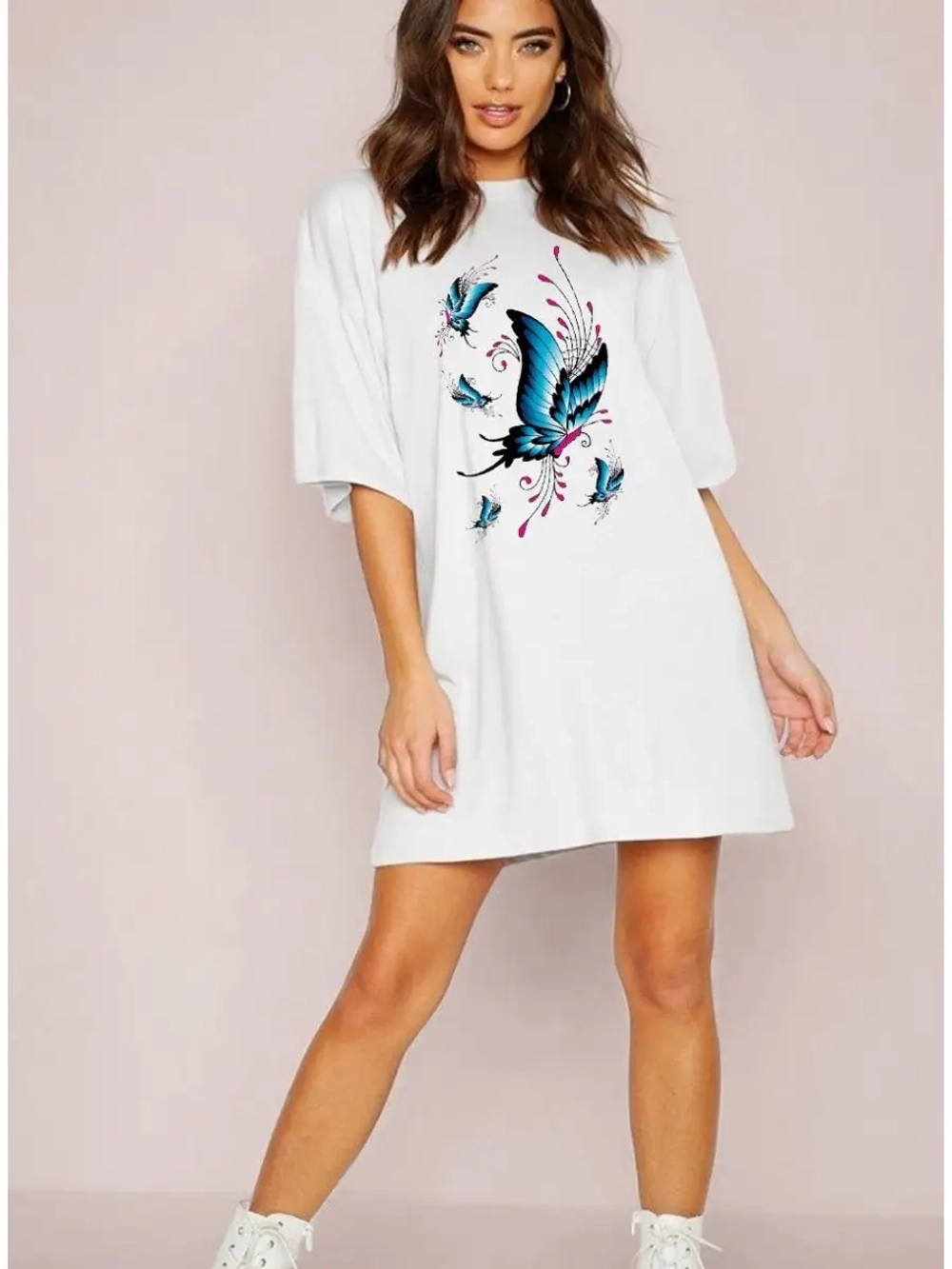 Футболка с бабочками