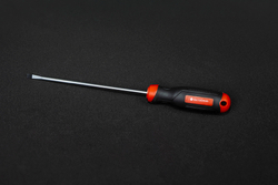 Отвертка шлицевая SL5х150 CS-30.4.5