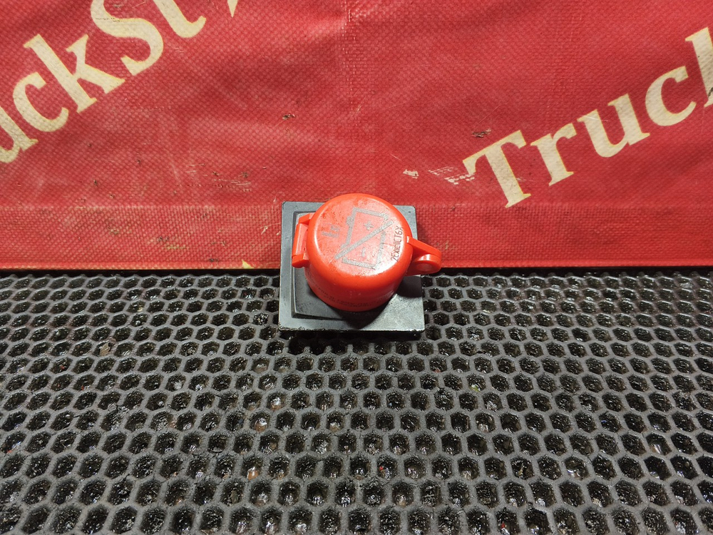 Заглушка панели приборов