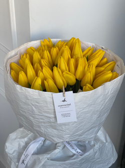 Букет из 51 желтого тюльпана