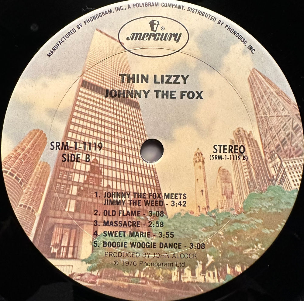 Thin Lizzy - Johnny The Fox (США 1976г.)