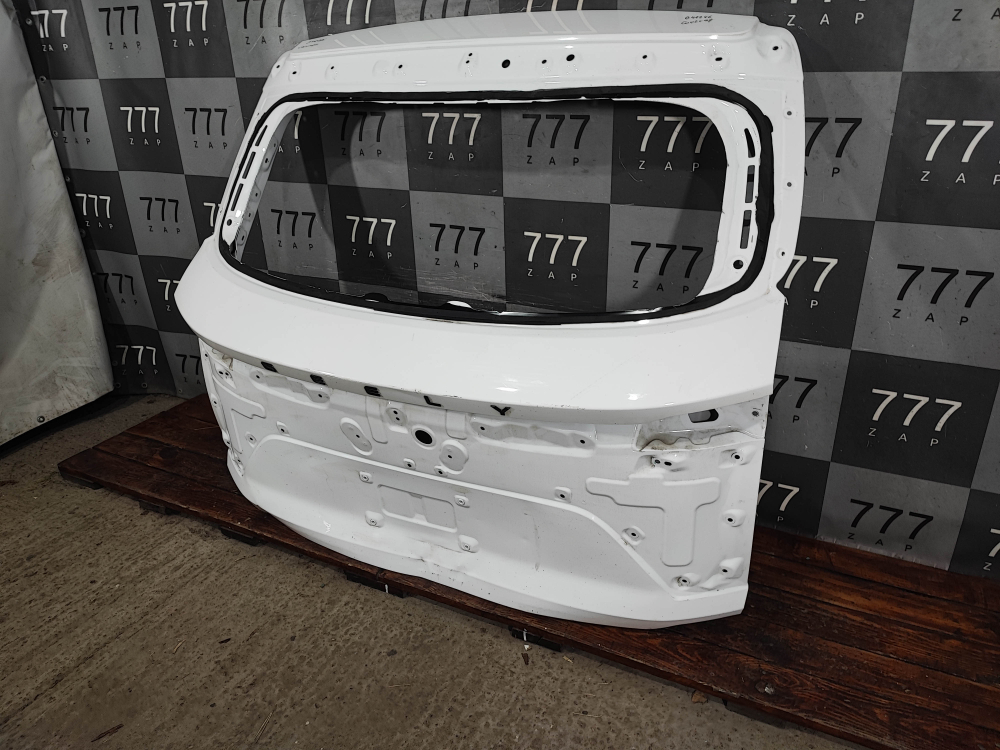 Крышка багажника Geely Coolray 23-нв Б/У Оригинал 5062050200C15